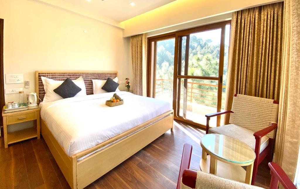 Pine Villa By Montrose Kasauli Extérieur photo